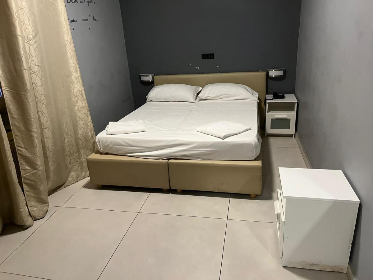 Hotel Porta A Porta נאפולי מראה חיצוני תמונה