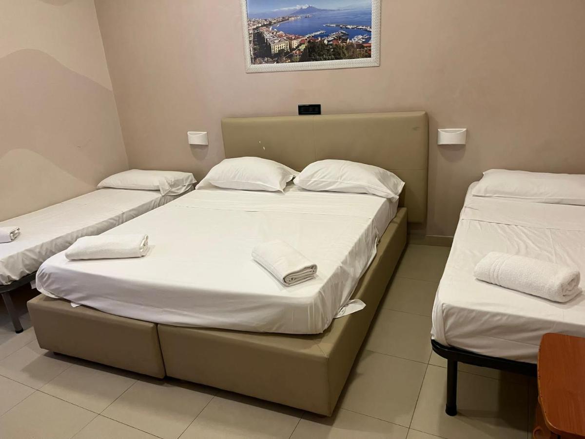 Hotel Porta A Porta נאפולי מראה חיצוני תמונה