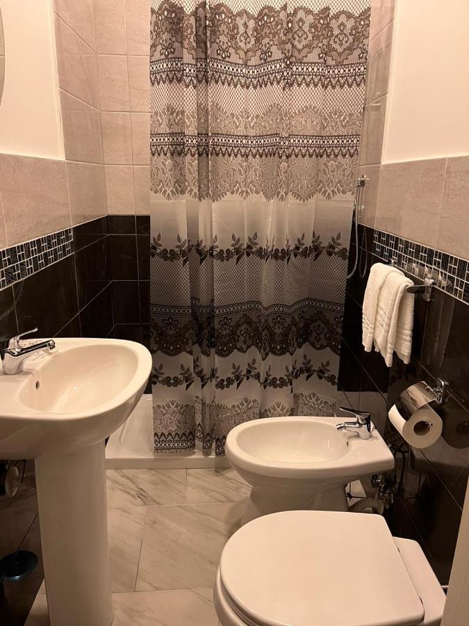 Hotel Porta A Porta נאפולי מראה חיצוני תמונה
