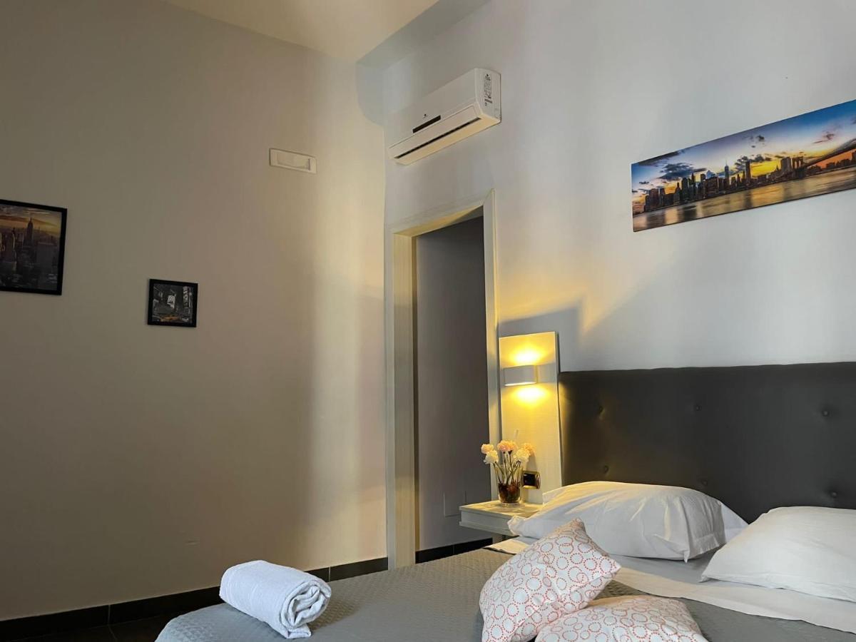 Hotel Porta A Porta נאפולי מראה חיצוני תמונה